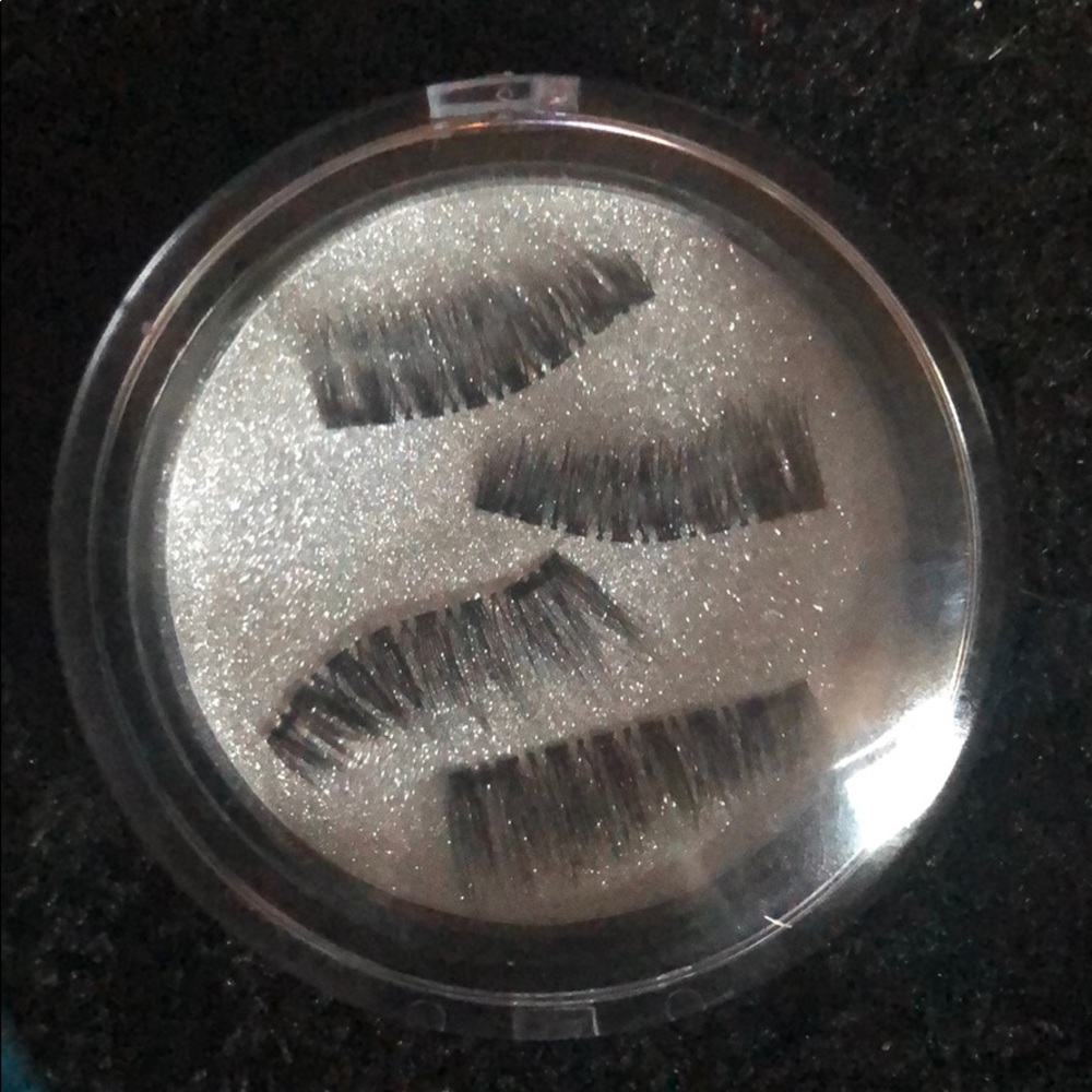 Magnetic False Lashes